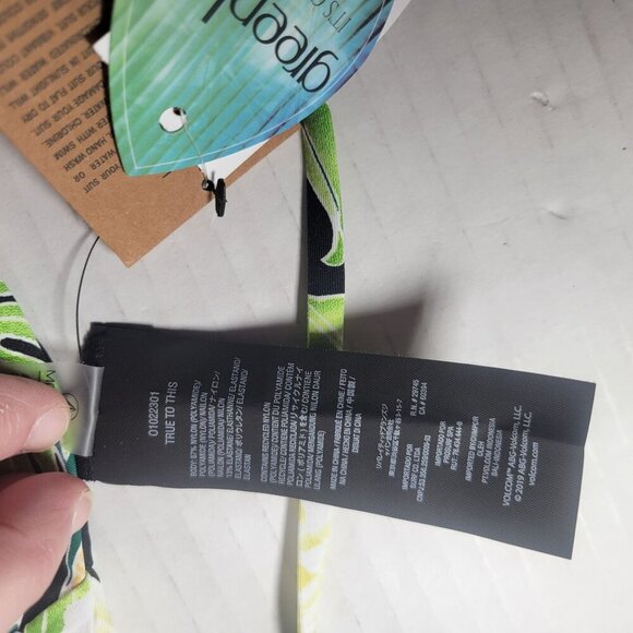 Volcom Shady Beach Women Tropical Floral Adjustable Halter Bikini Top Size XL - Picture 6 of 10